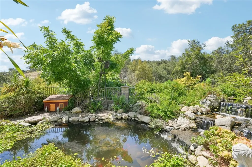 main property photo 59