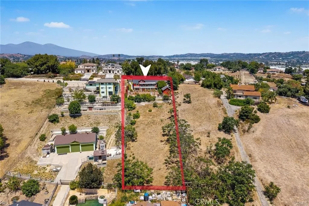 main property photo 48