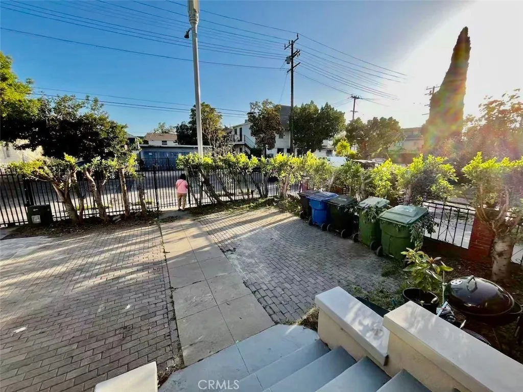 main property photo 51