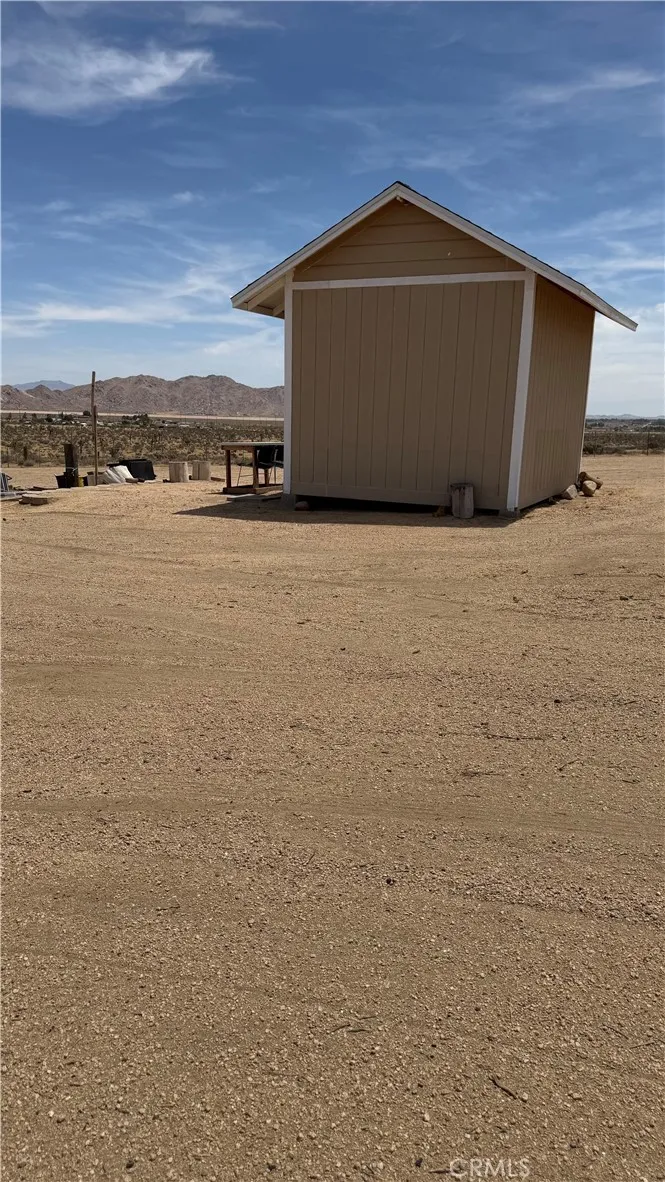 main property photo 5