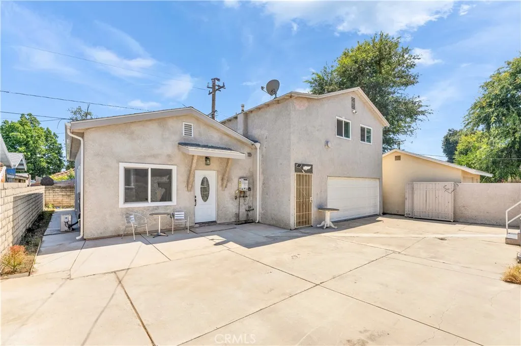 main property photo 2