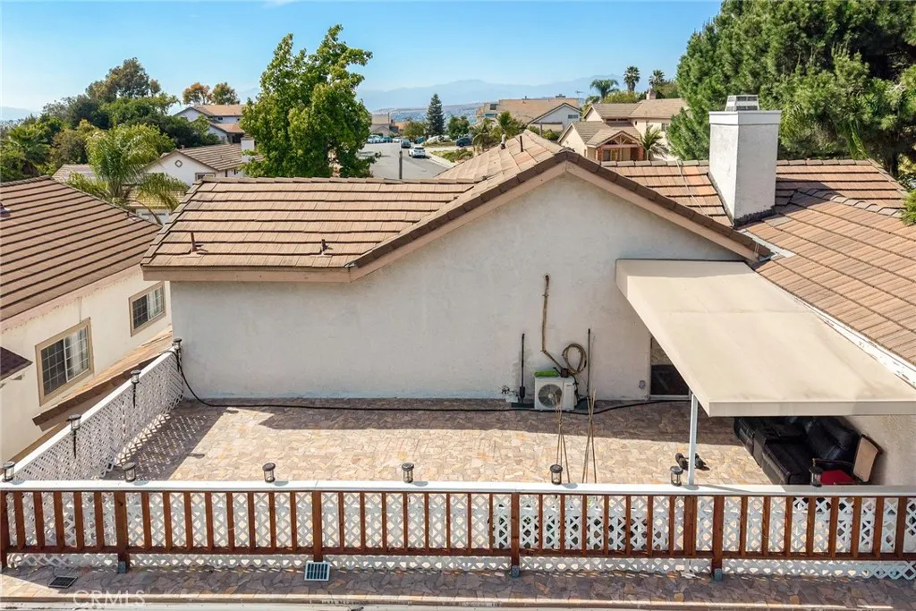 main property photo 64