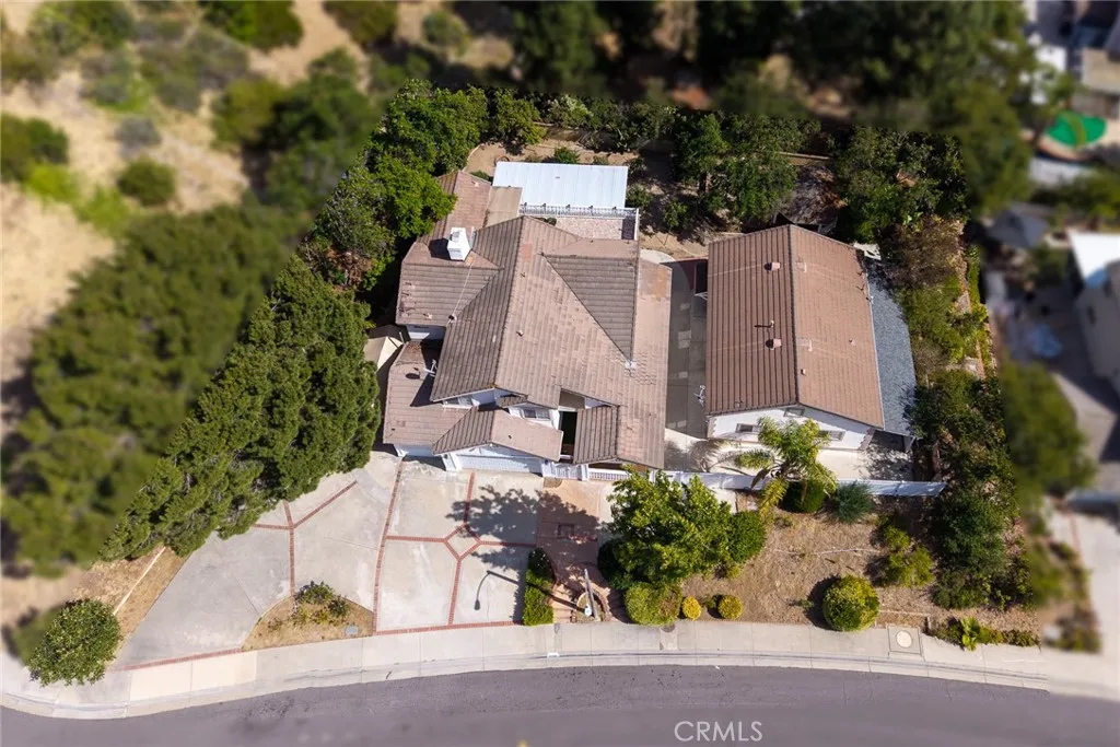 main property photo 65