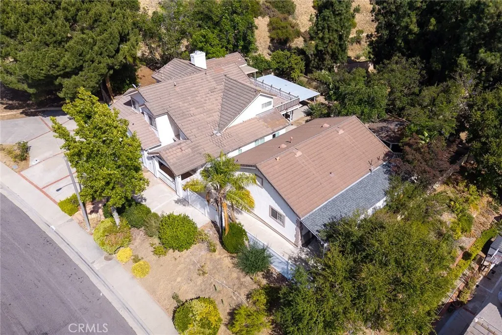main property photo 66