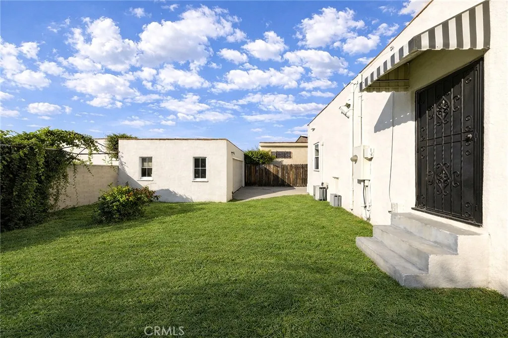 main property photo 38