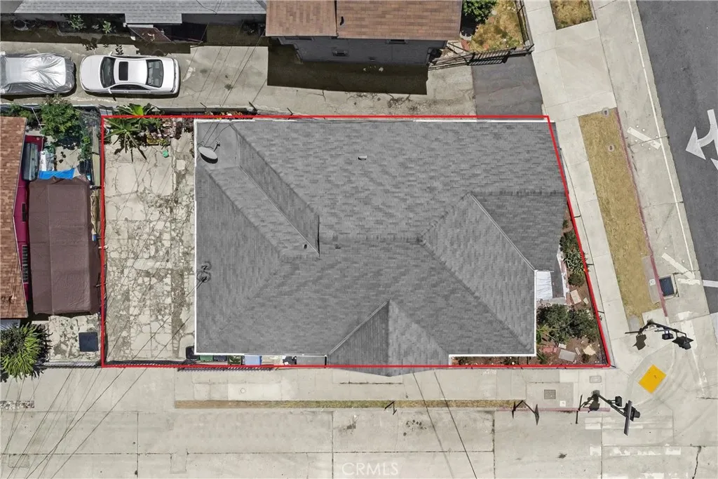 main property photo 51