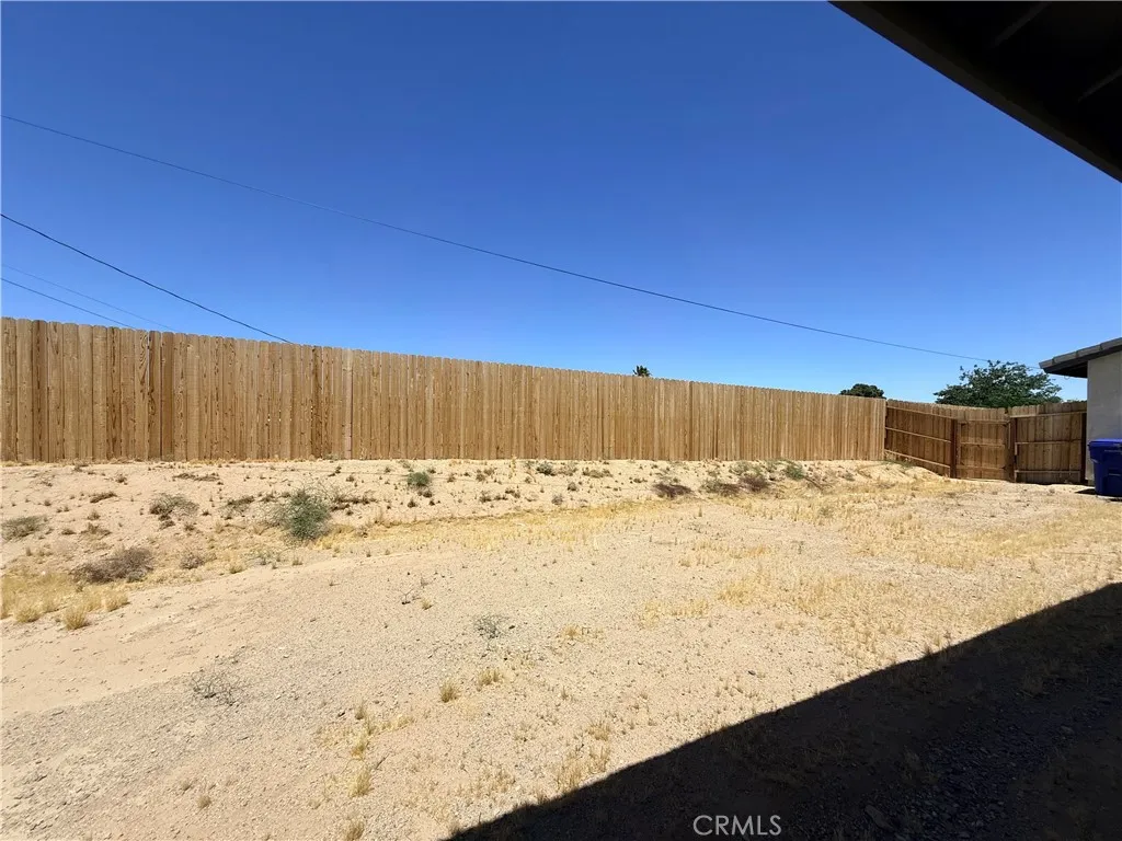main property photo 26