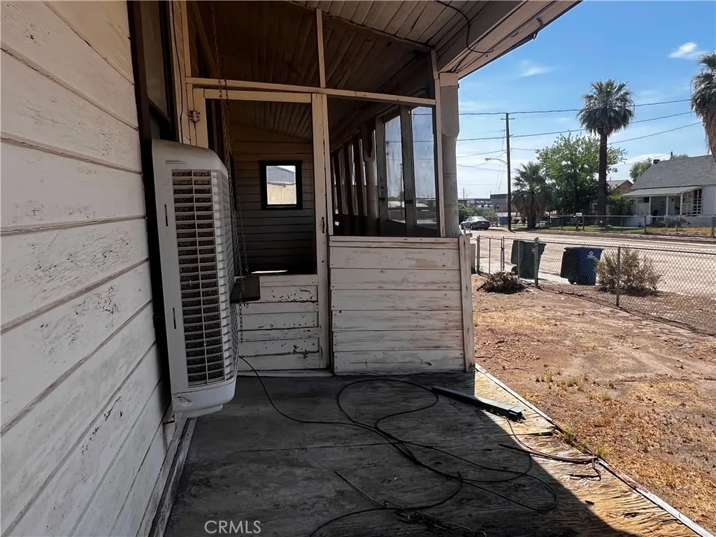 main property photo 14