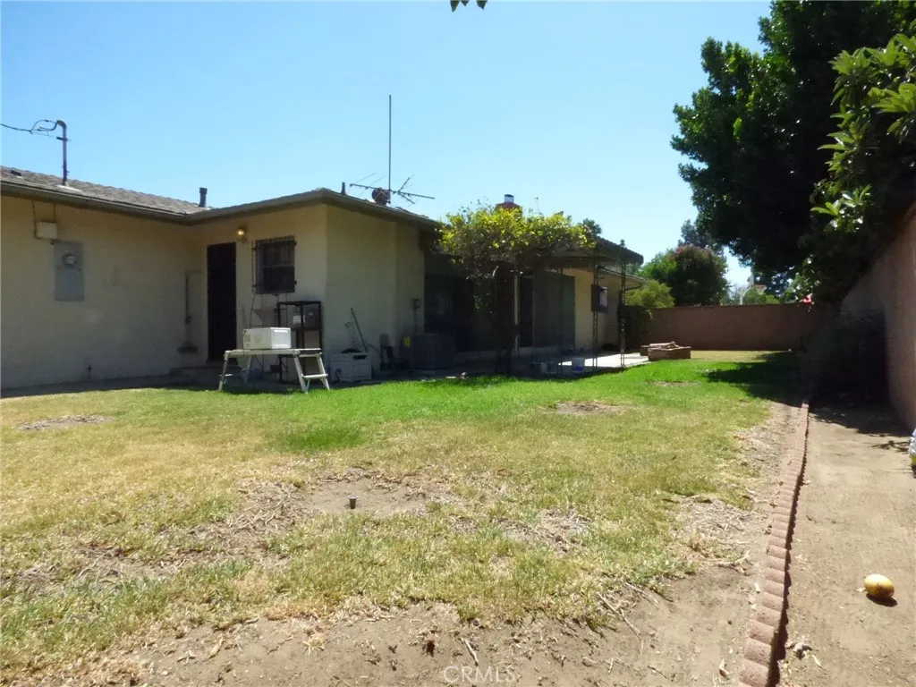 main property photo 25