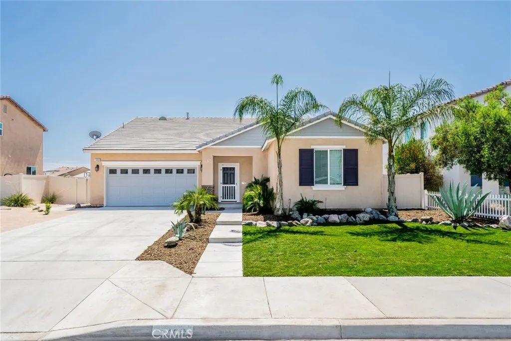main property photo 0