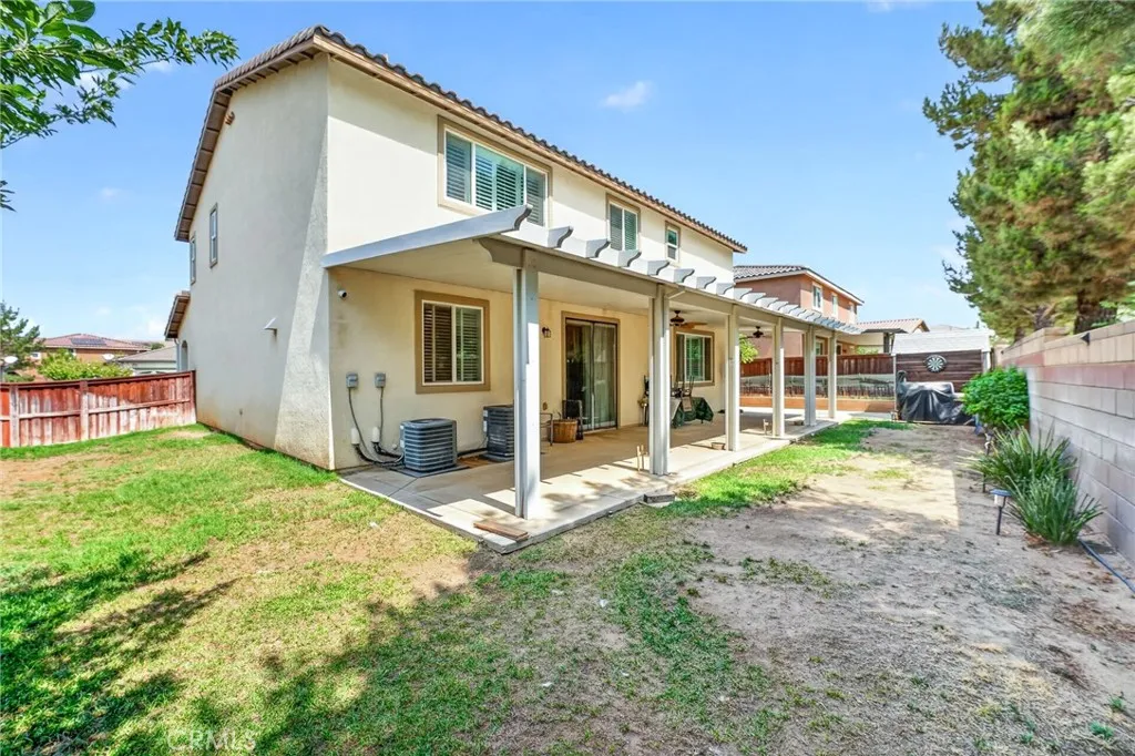 main property photo 17
