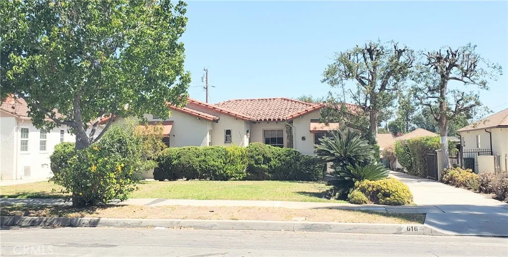 main property photo 0