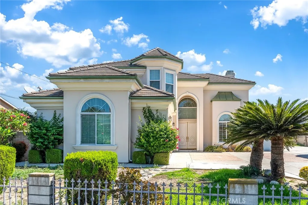 main property photo 70