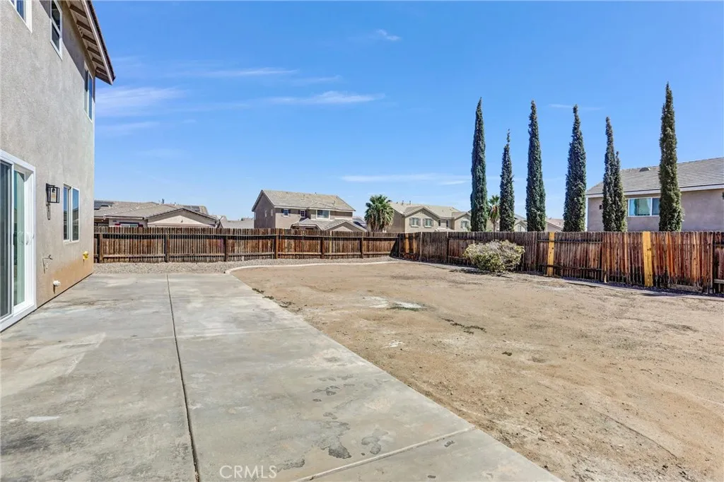 main property photo 23