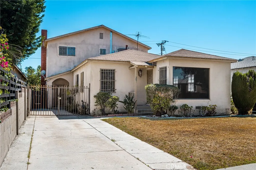 main property photo 0