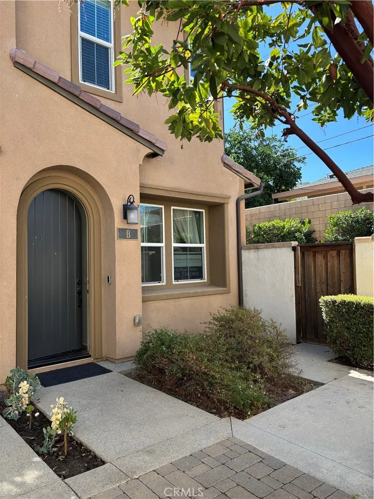 main property photo 0