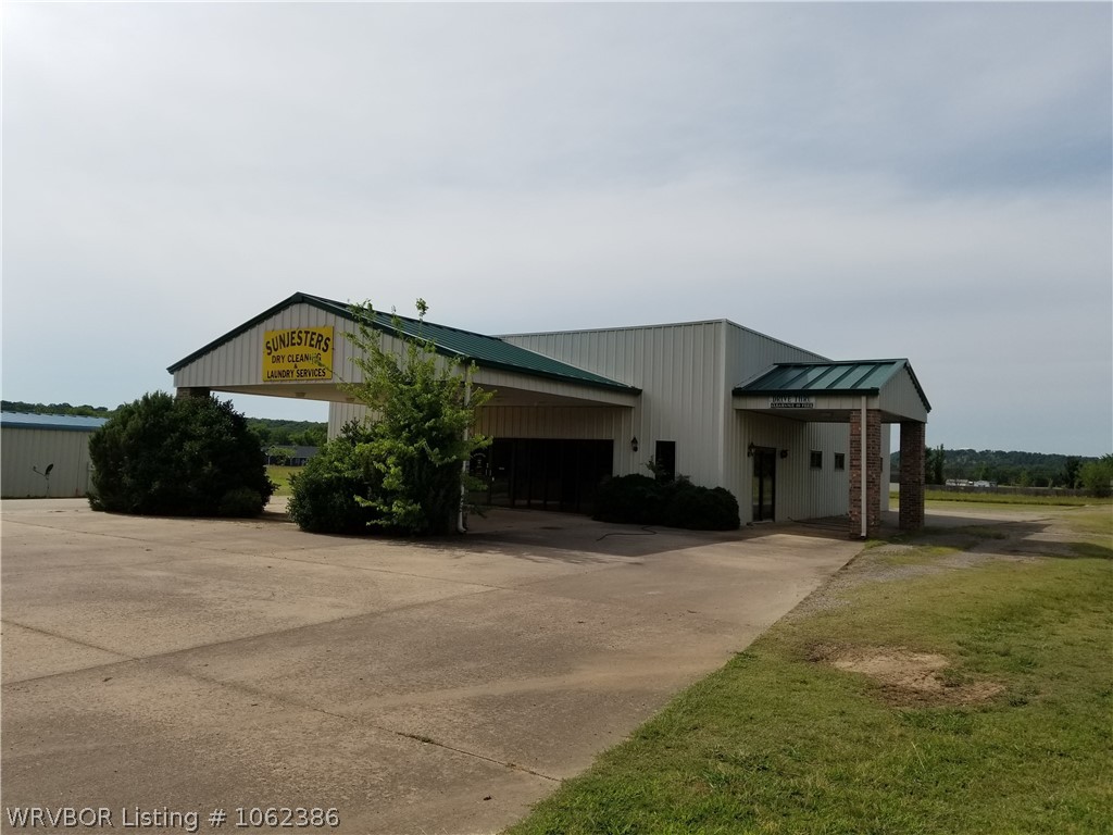main property photo 1