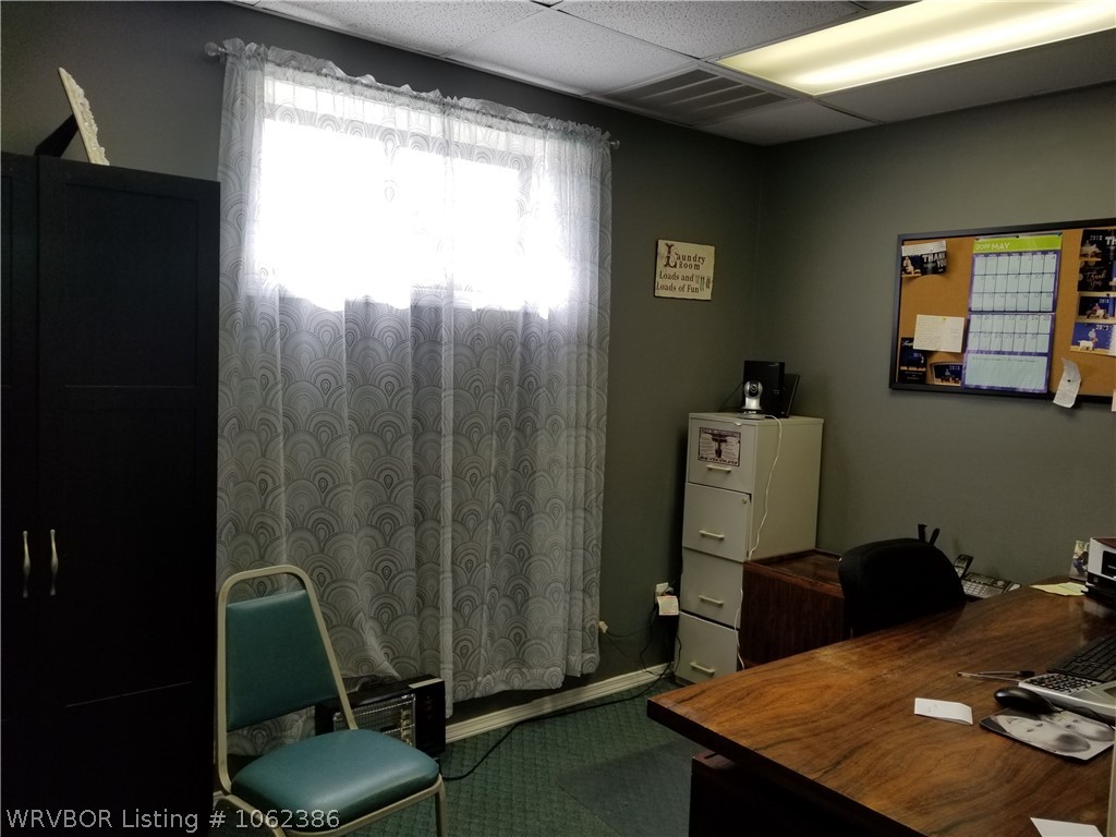 main property photo 7