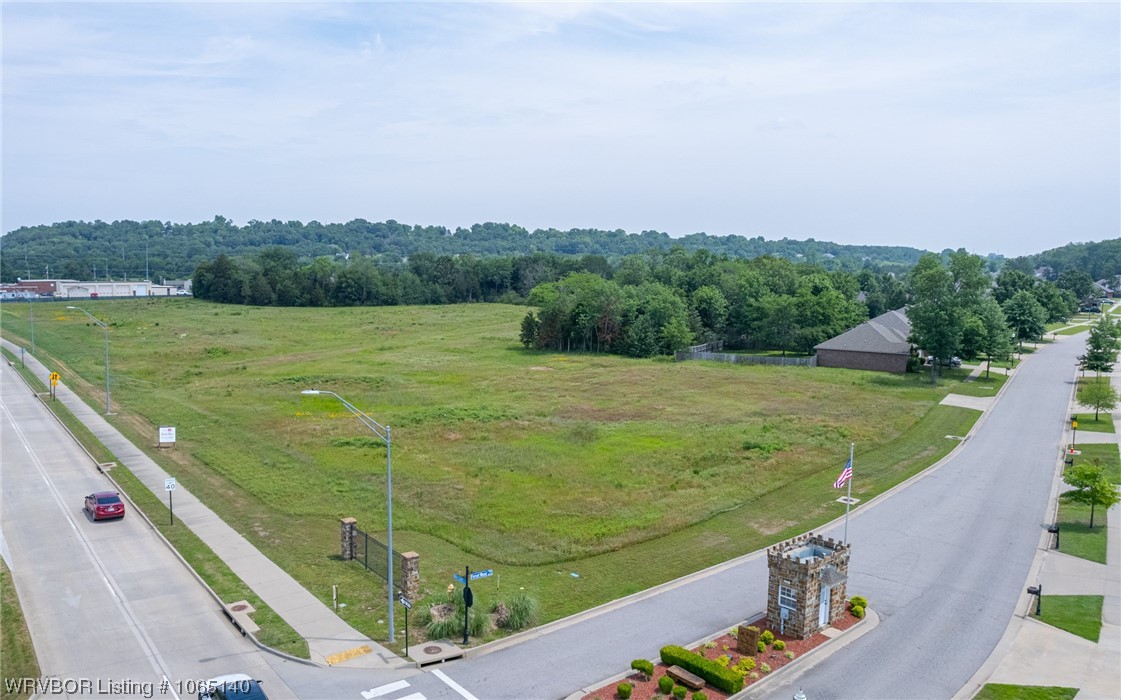 main property photo 8