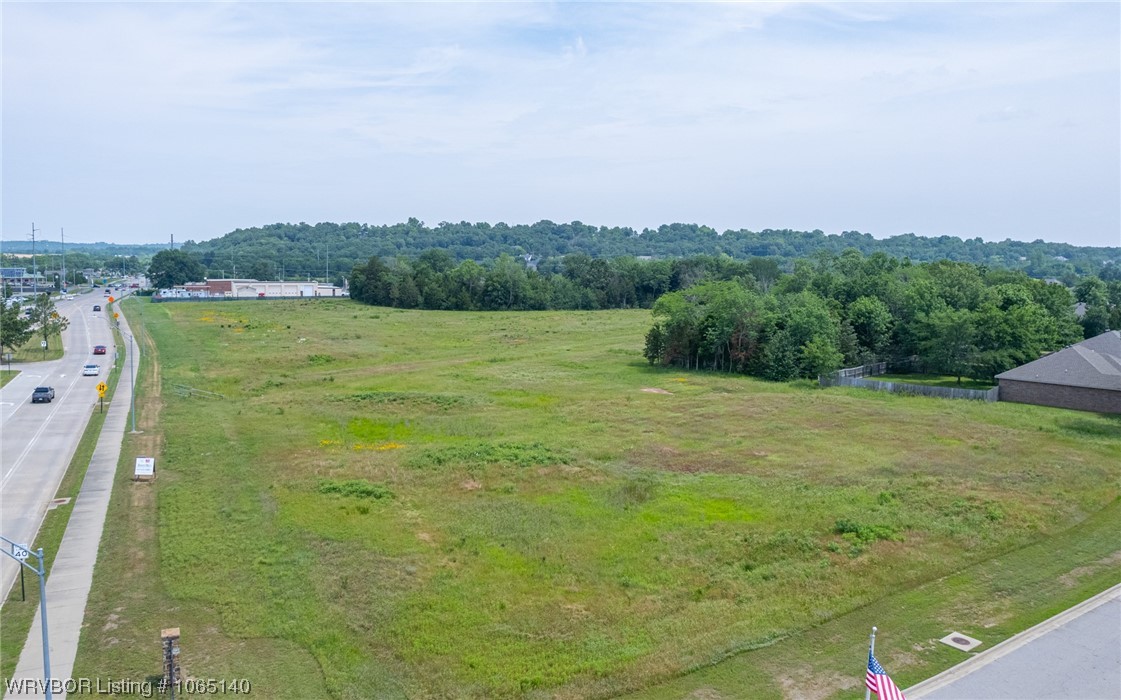 main property photo 9