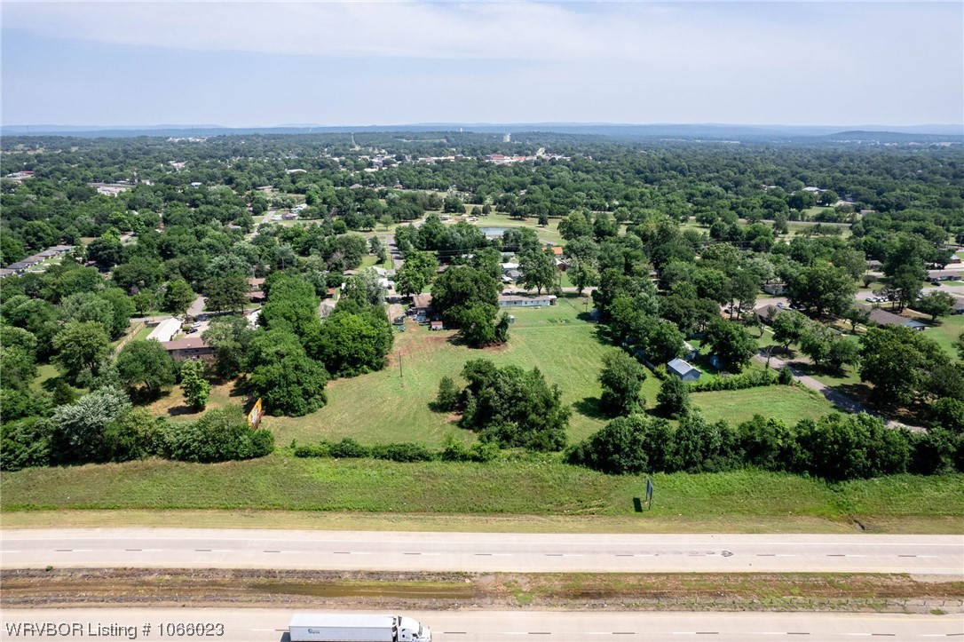 main property photo 16