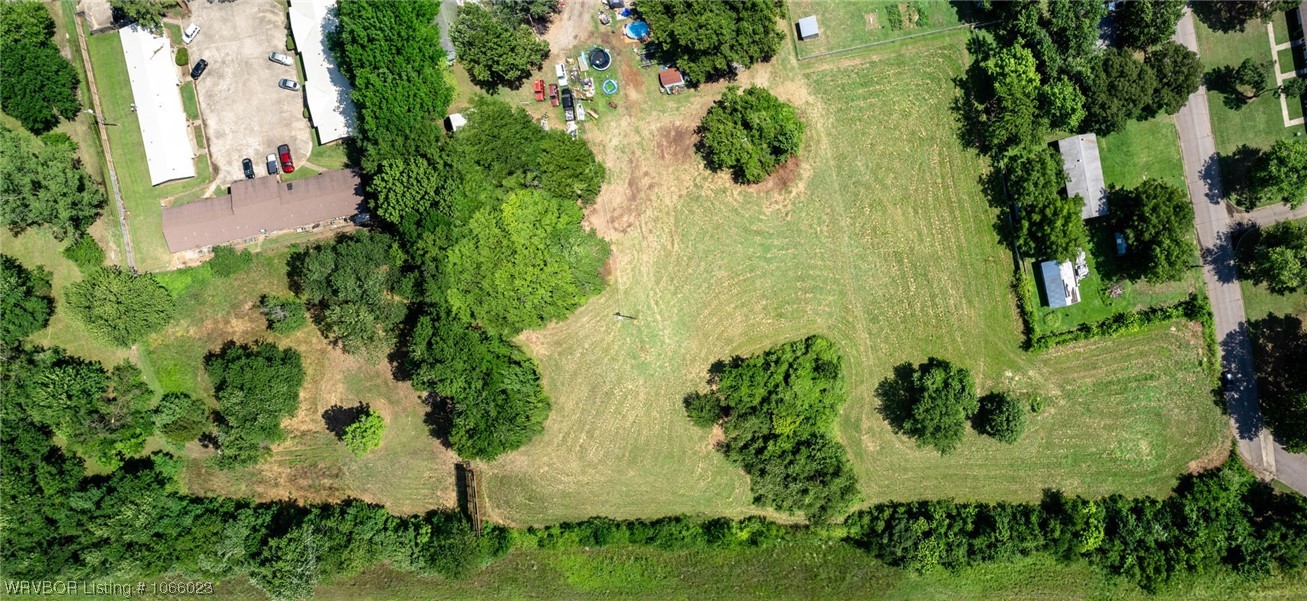 main property photo 18