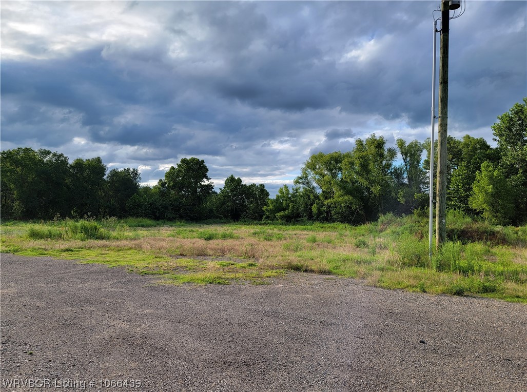 main property photo 6