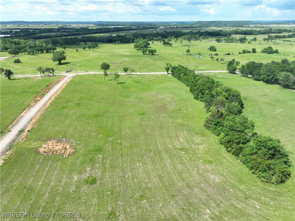 main property photo 6