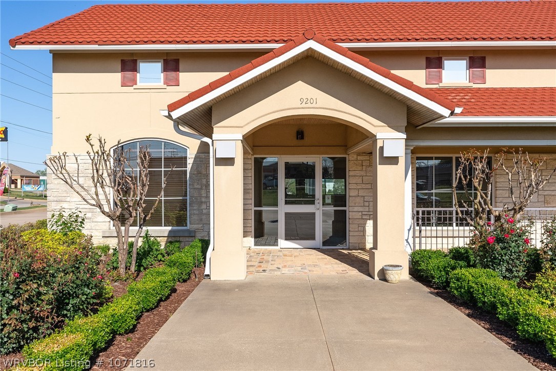 main property photo 24