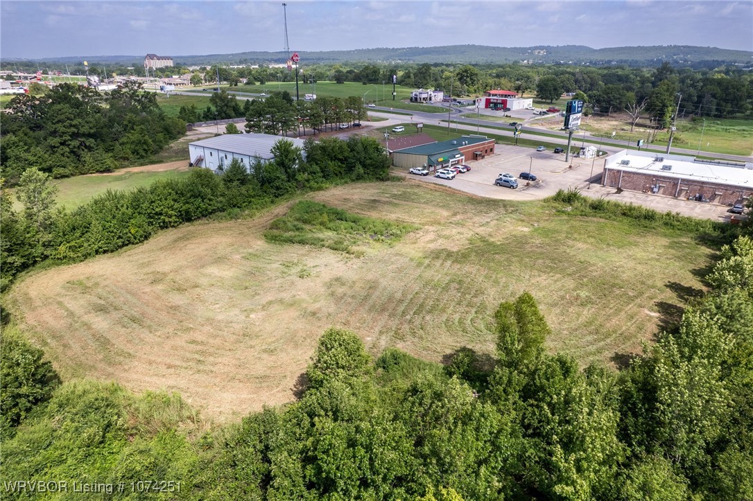 main property photo 14