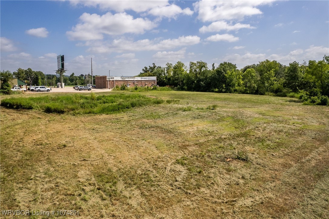 main property photo 18