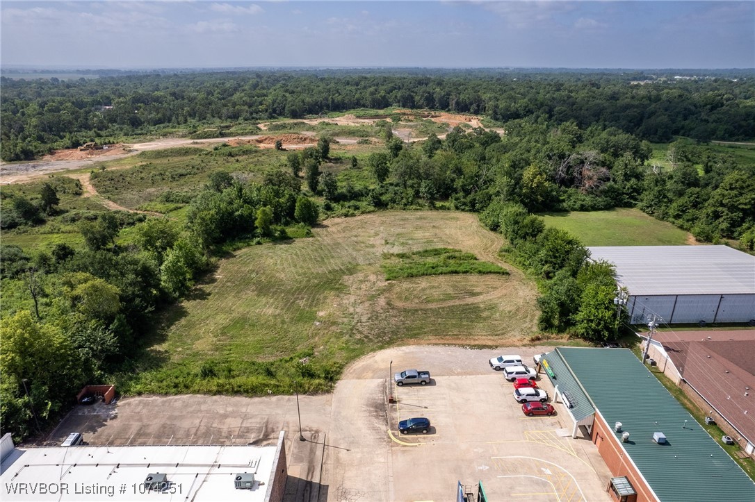 main property photo 9