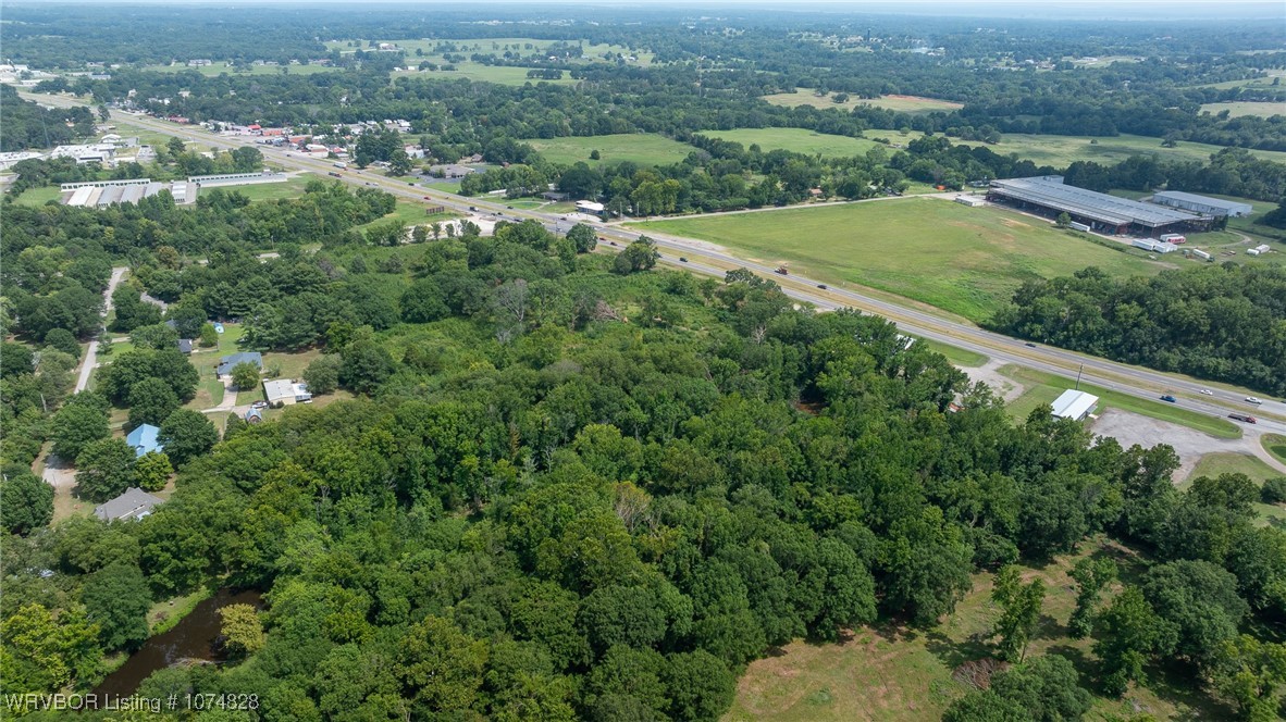 main property photo 4