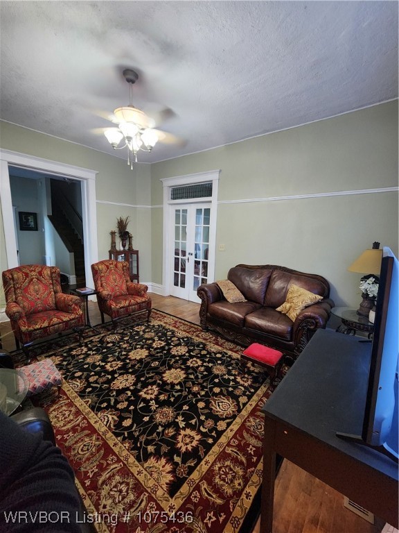 property viewer photo 4