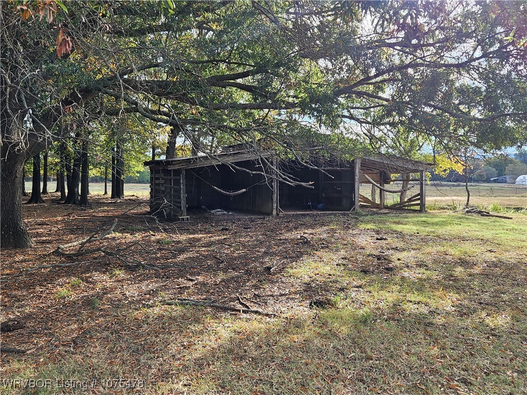 main property photo 16