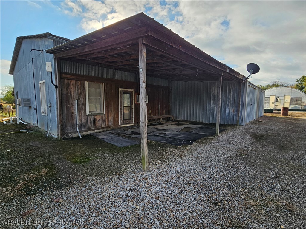 main property photo 5