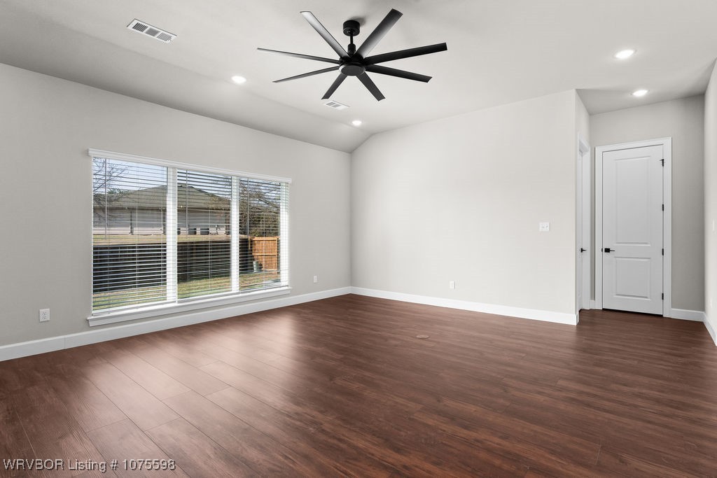 property viewer photo 5