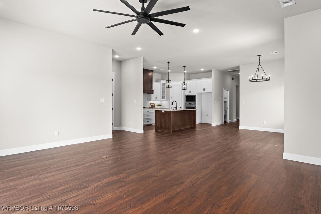 property viewer photo 7