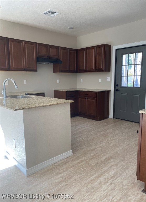 property viewer photo 3