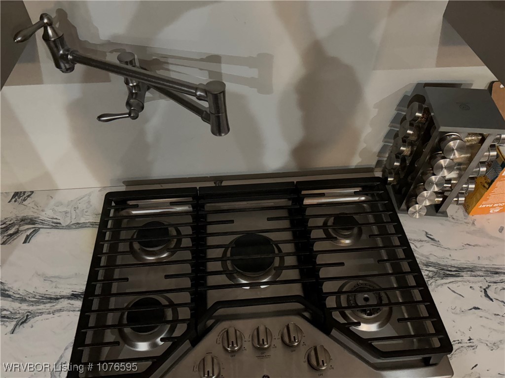 property viewer photo 13