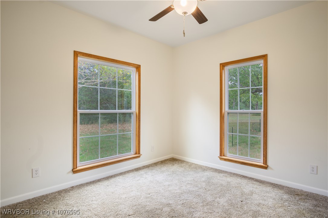 property viewer photo 31