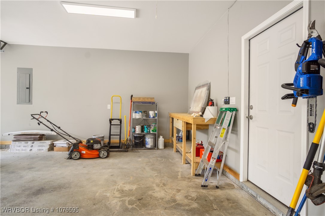 property viewer photo 44