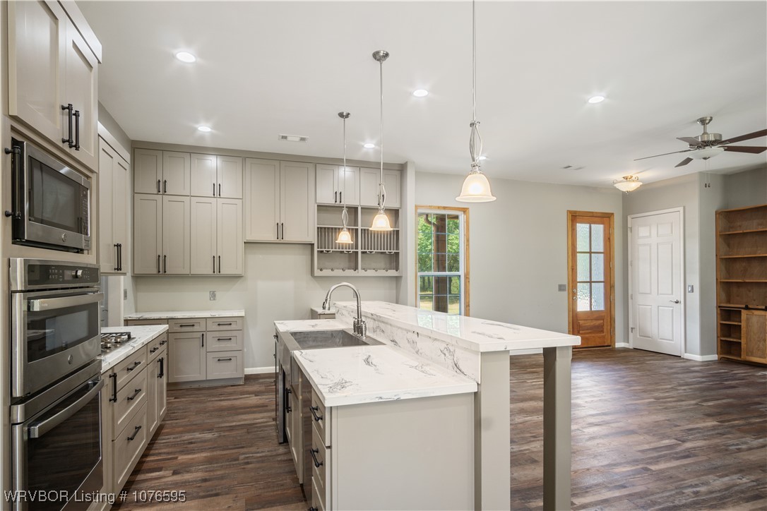 property viewer photo 9