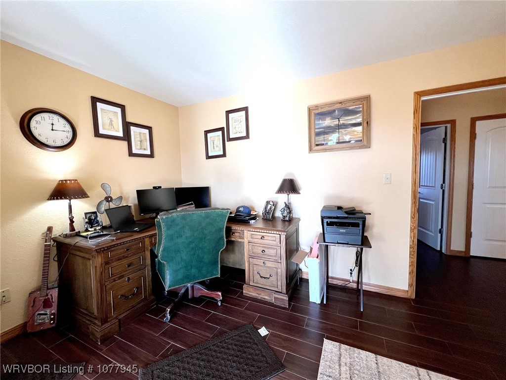 main property photo 19