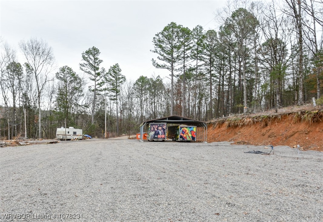 main property photo 25