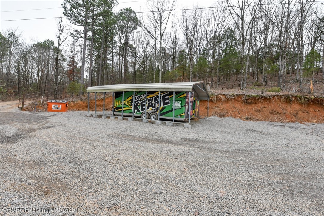 main property photo 30