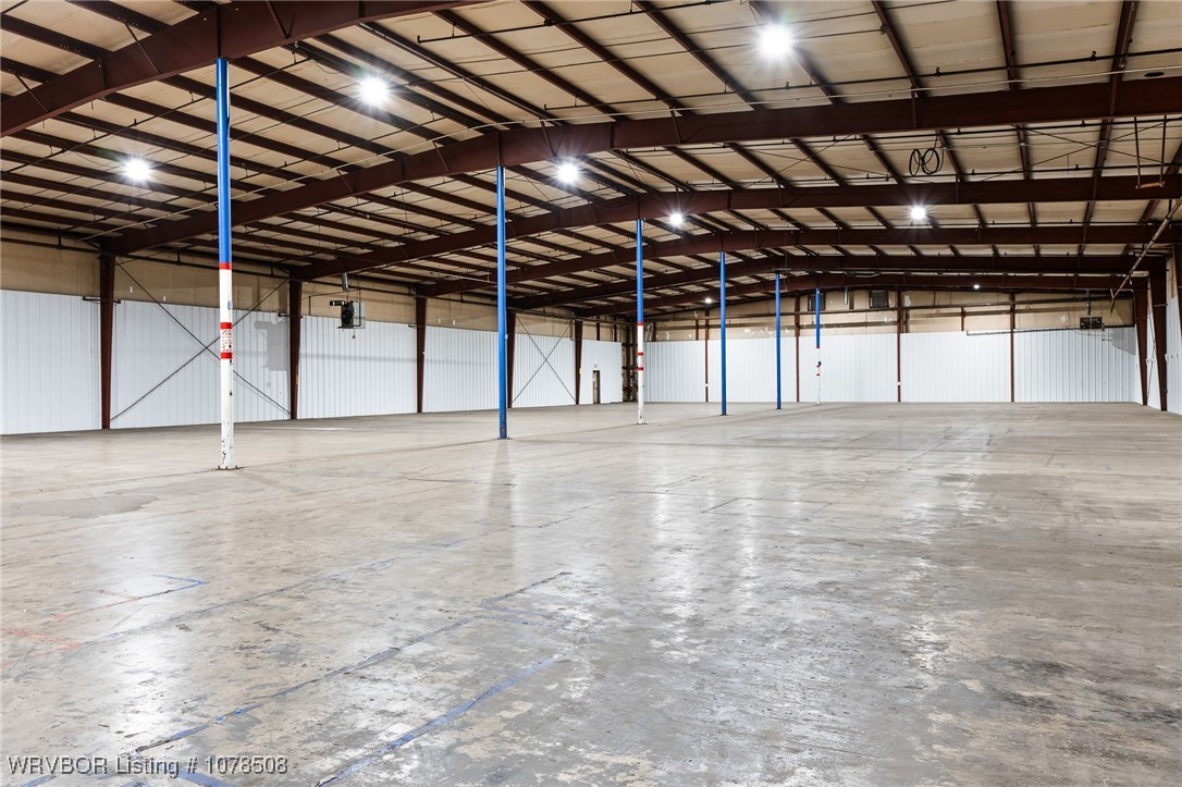 main property photo 15