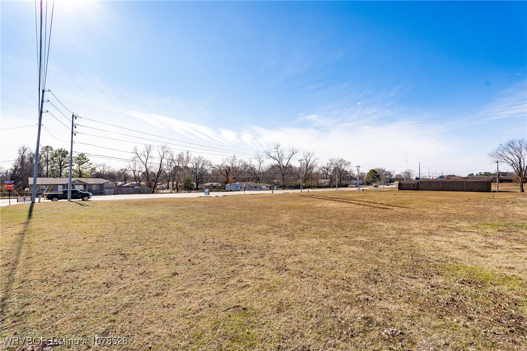 main property photo 12