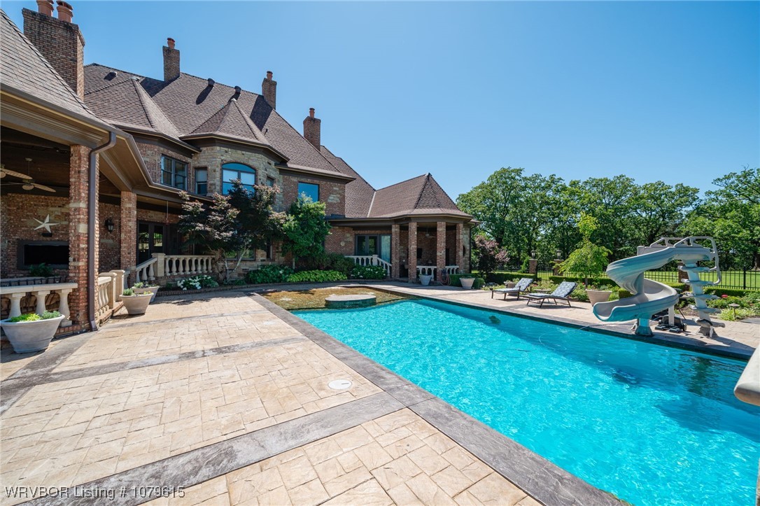 property viewer photo 49