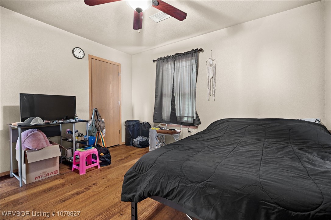 property viewer photo 10